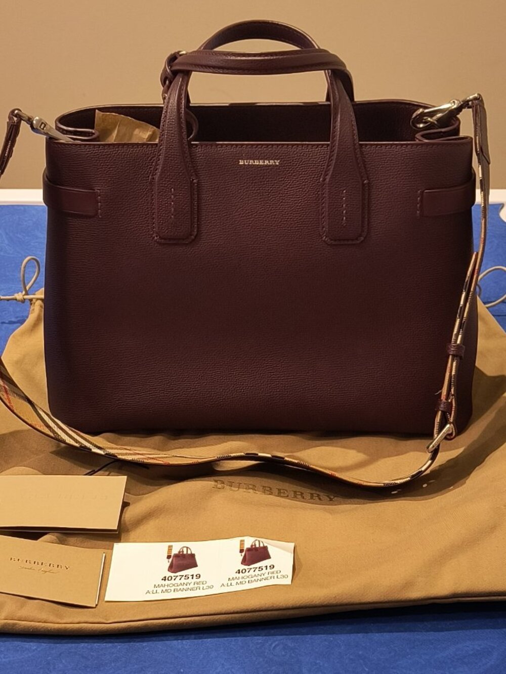 Authentic Burberry Leather Purse with Banner Shoulder Straps Medium